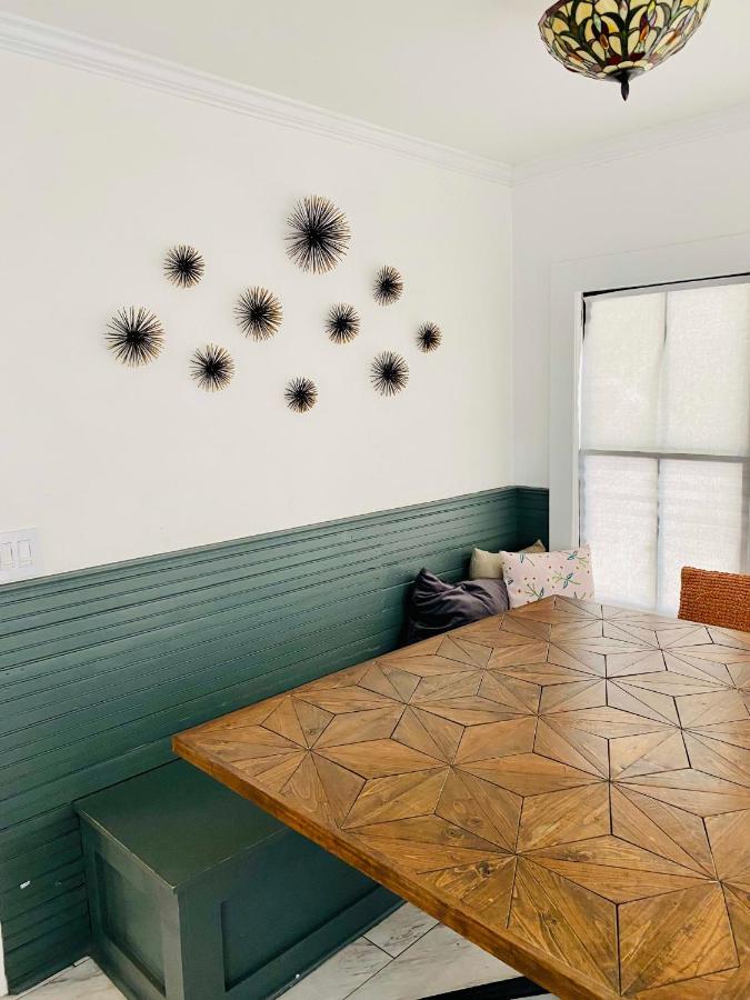 Private Room Downtown - Full House Access Lafayette Extérieur photo